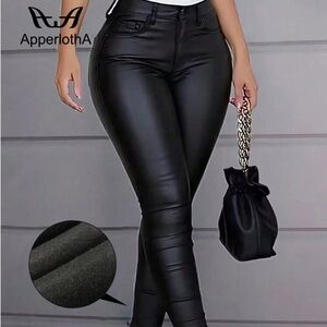 AA Apperloth like new Sleek Black Faux Leather Pants size 2X